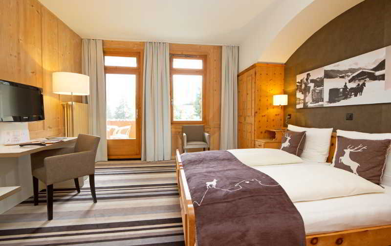National By Mountain Davos